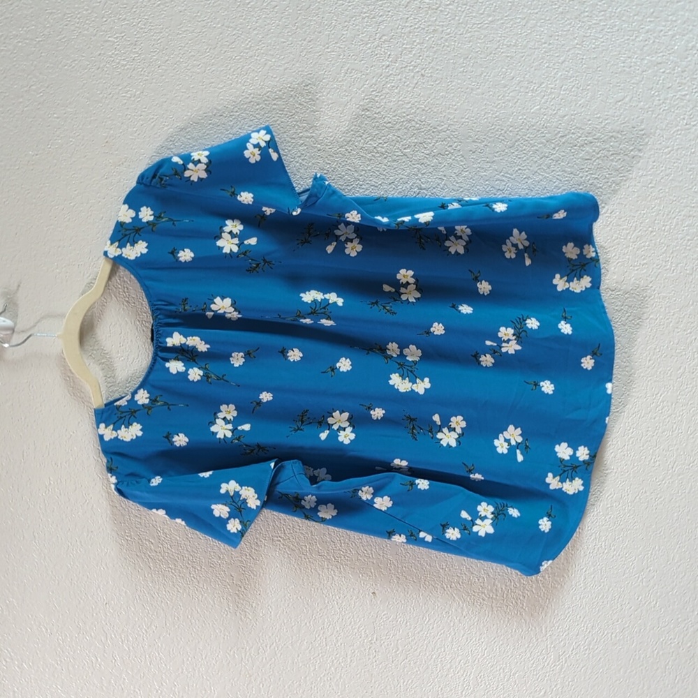 Blouse - Picture 2 of 4